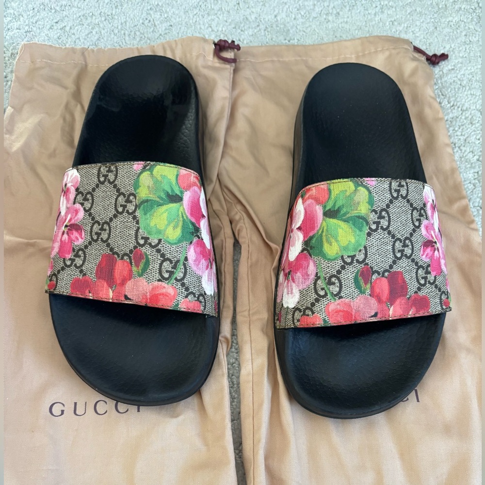 Gucci Bloom Women's Floral Slide Sandals